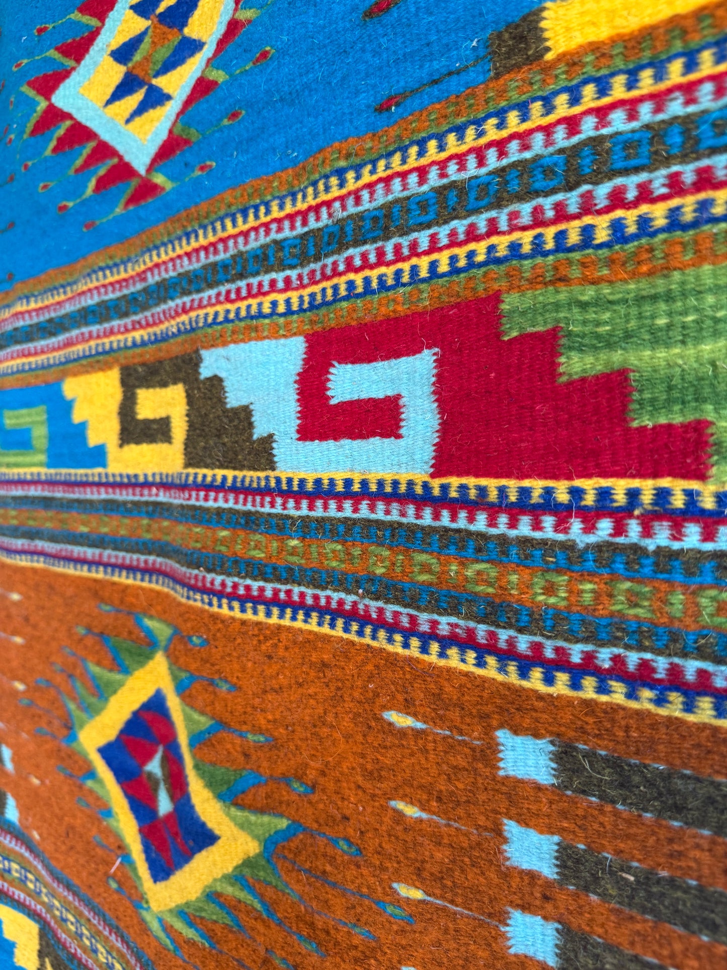 Borrego – Handwoven Mexican Wool Rug